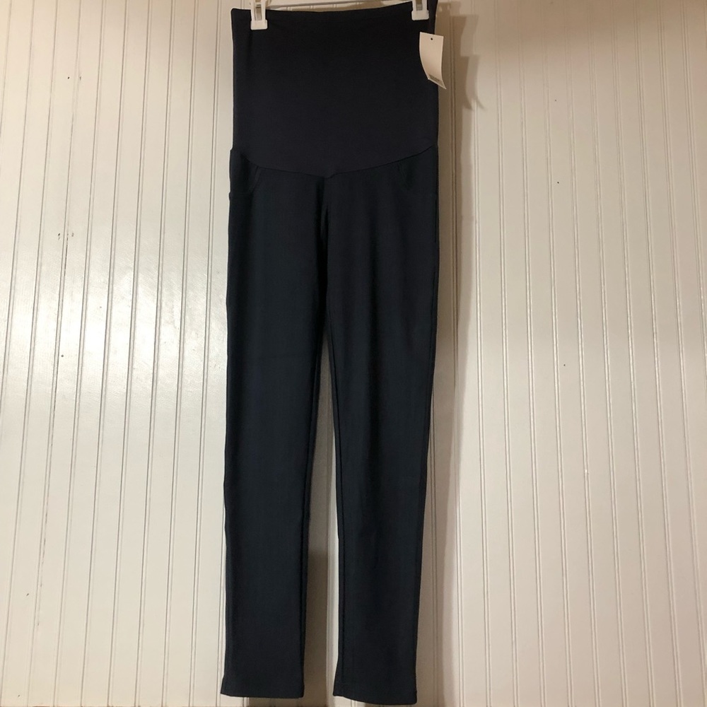 NWT maternity Jeggings